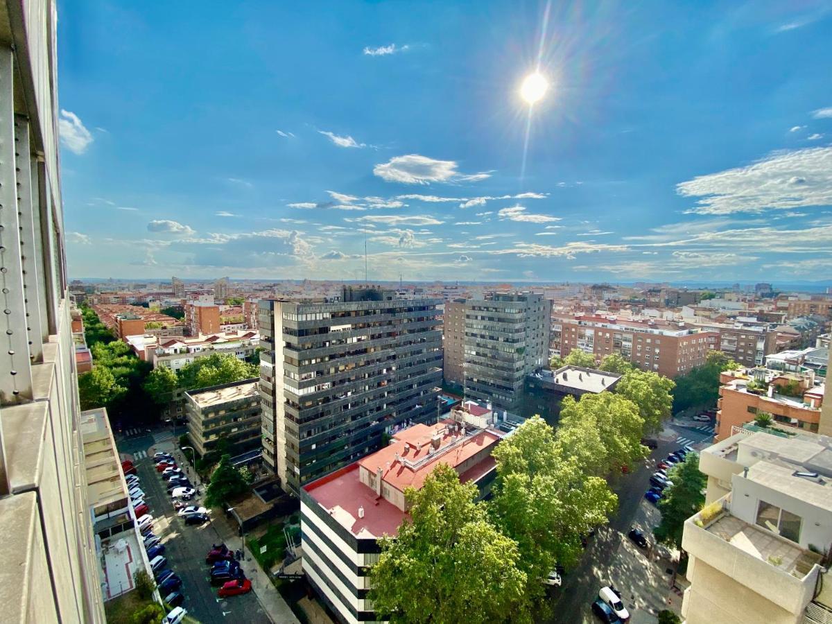 Ferienwohnung Charming Eurobuilding Skyline Madrid Exterior foto